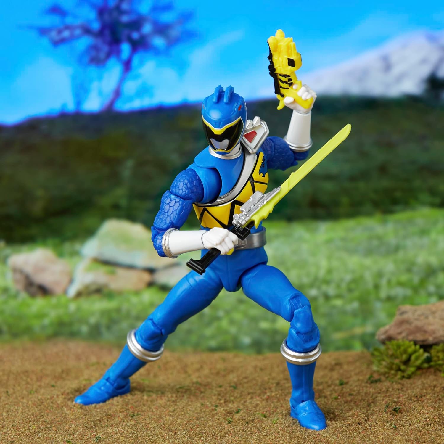 Power Rangers Lightning Collection Dino Charge Blue Ranger 6-inch Action Figure, Toys and Action Figures for Kids Ages 4 and Up